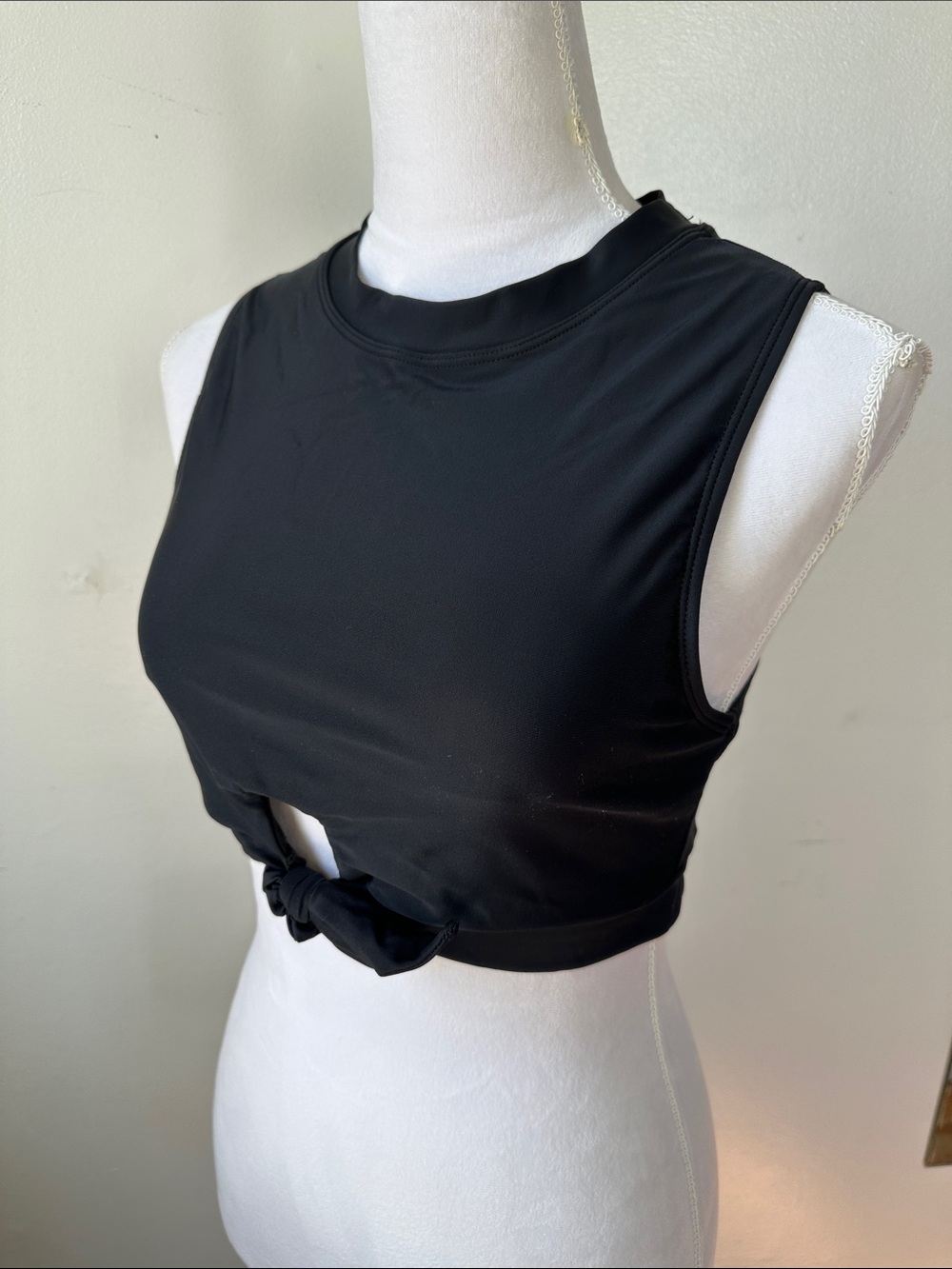 SHEIN Black Knot-Front Sleeveless Crop Top Swim